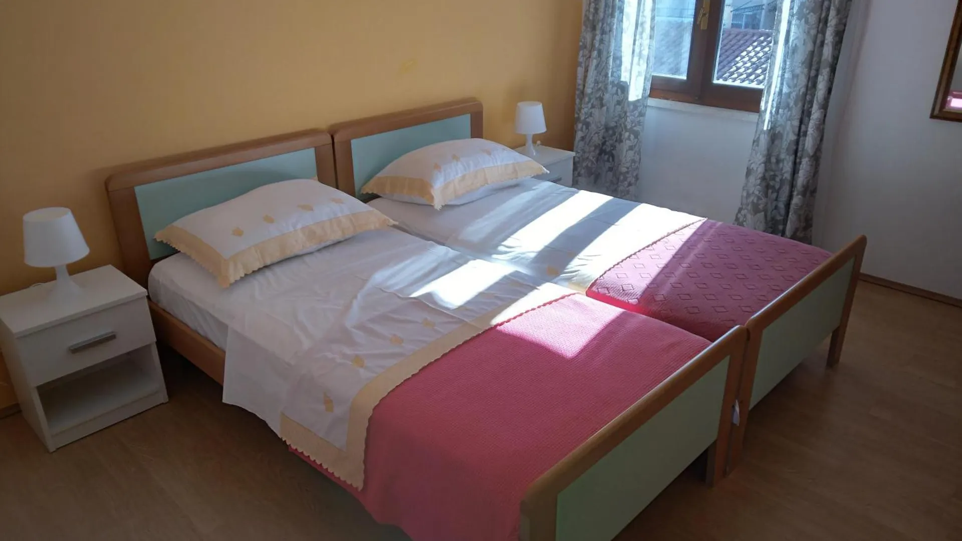 Apartment Arbanija Trogir 0*,  Croatia